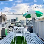 Harajuku Three Bedroom Apartment - Rooftop Terrace