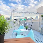 Harajuku Three Bedroom Apartment - Rooftop Terrace